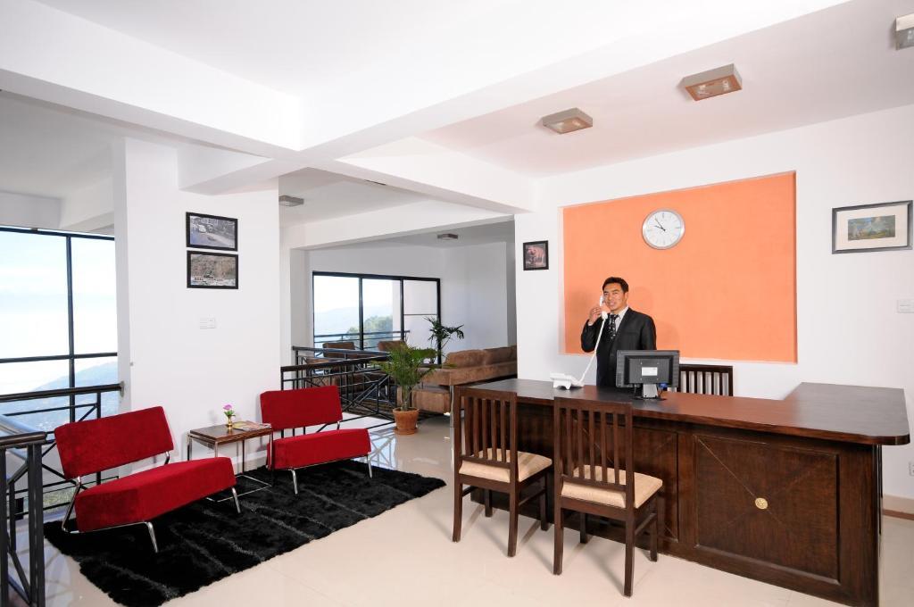 Bhangeri Durbar Resort Nagarkot Bagian luar foto